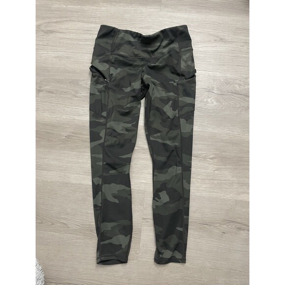 Athleta green camo leggings 7/8 pockets yoga workout exercise size small - Picture 1 of 9